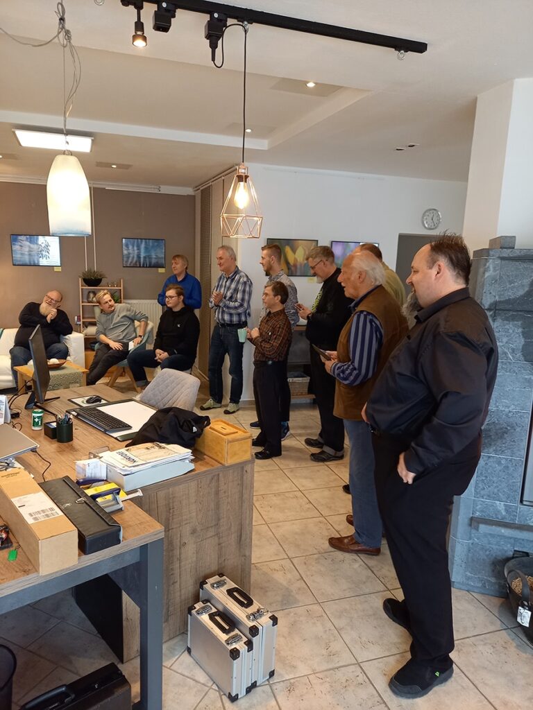 Besprechung